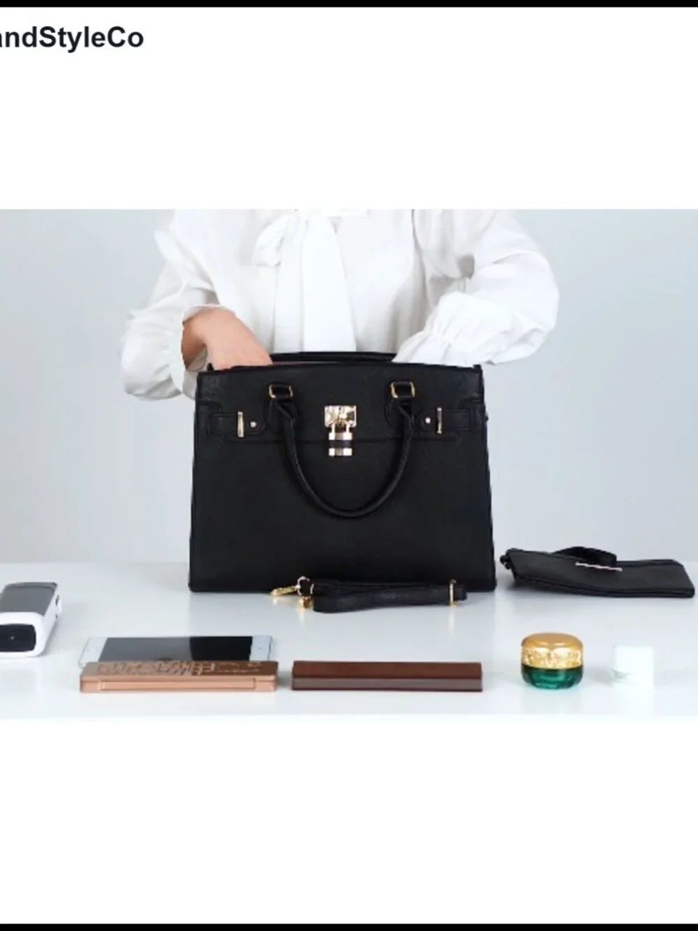 N/A structured tote
